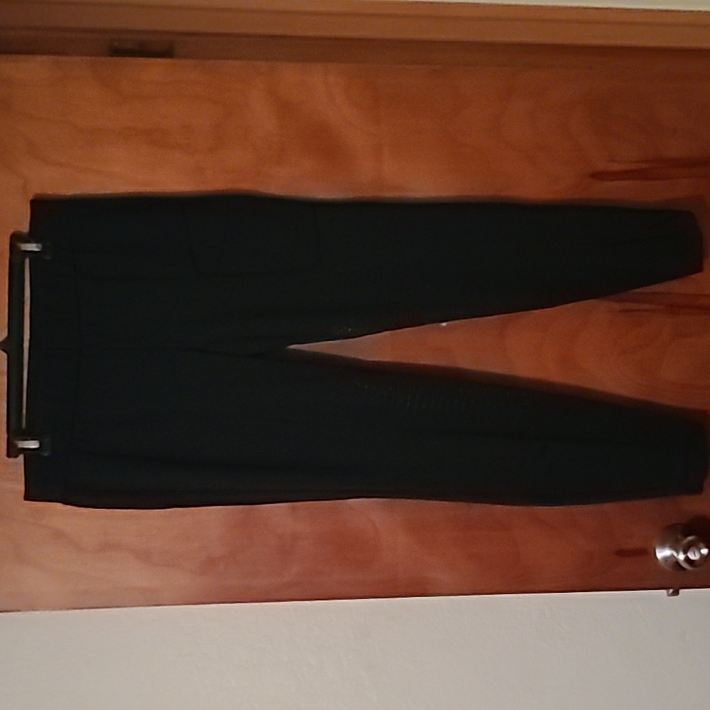 Women's XXL riding breeches. Black Piper  Smartpak. Elastic waist. Knee grip